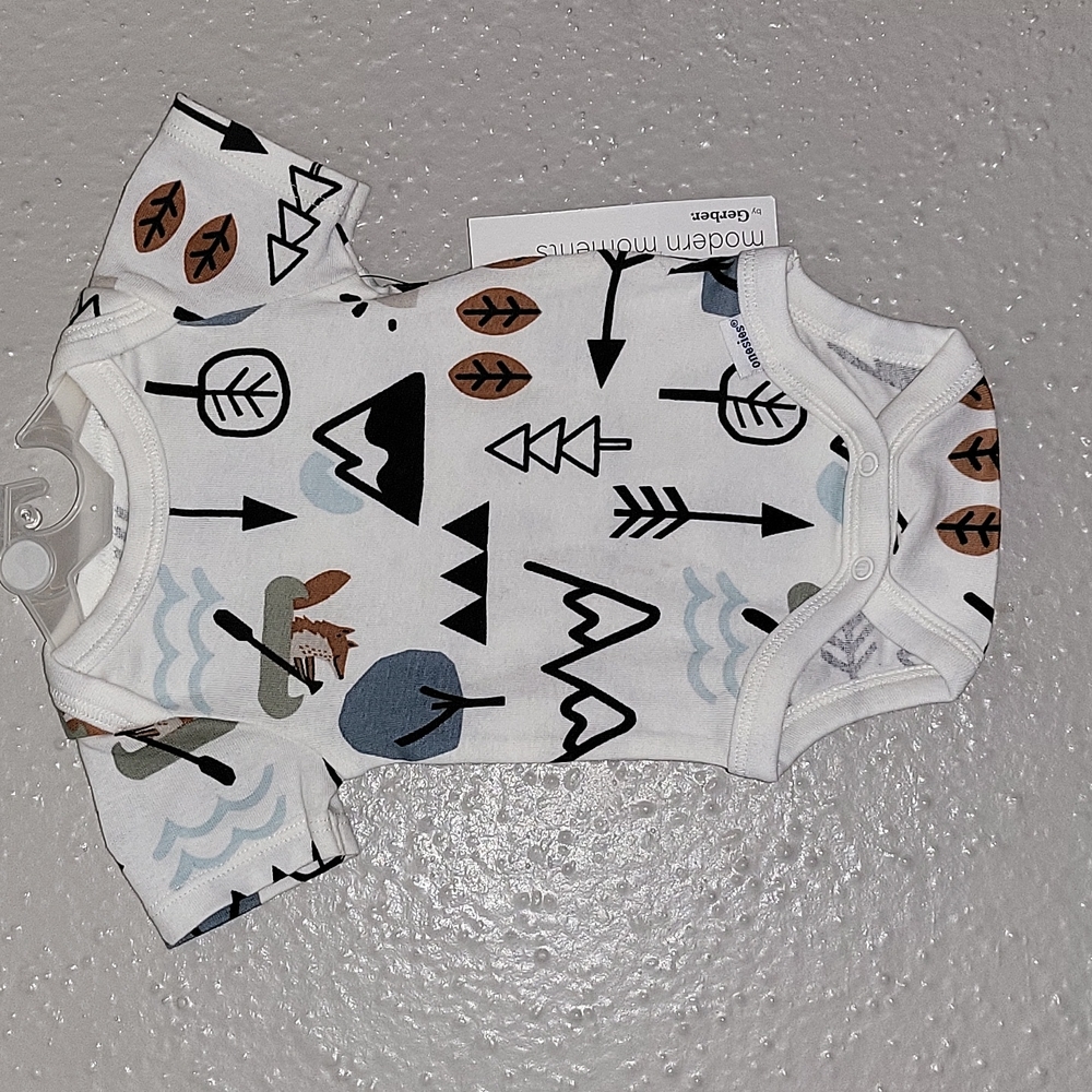 Gerber Baby Bodysuit/ Onesie
